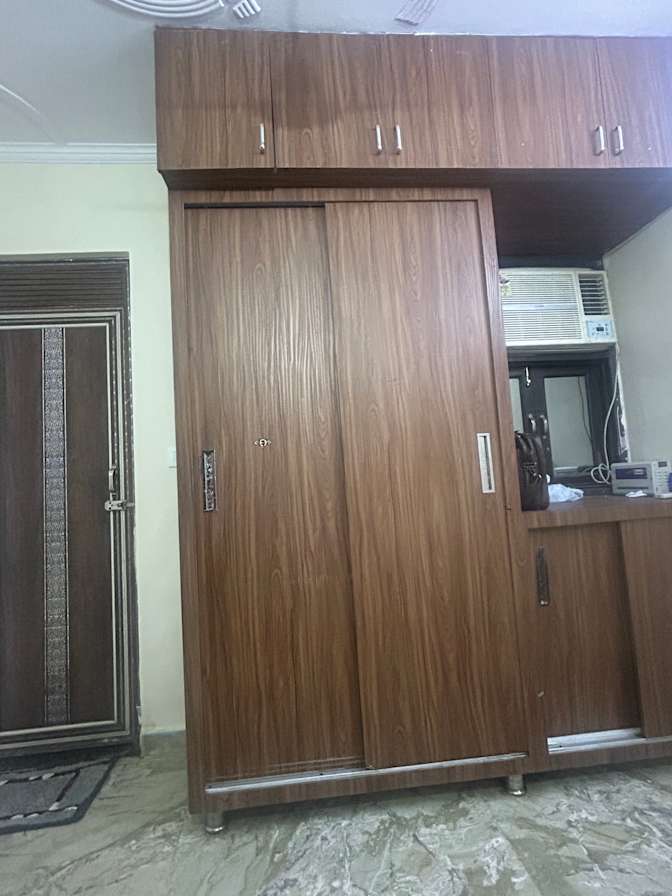 Zoya's room