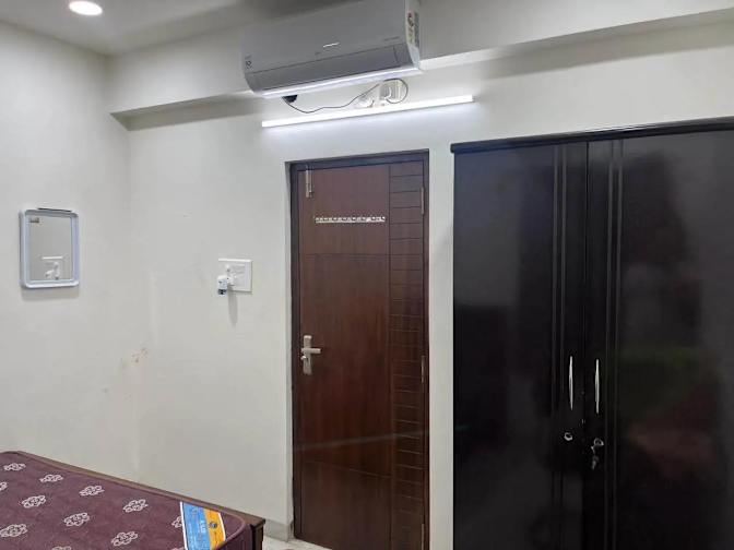 vipin chaudhary's room