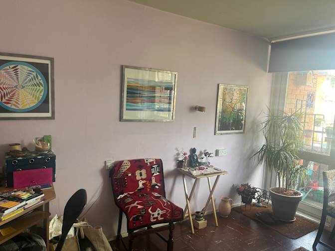 ALVARO GOMEZ's room