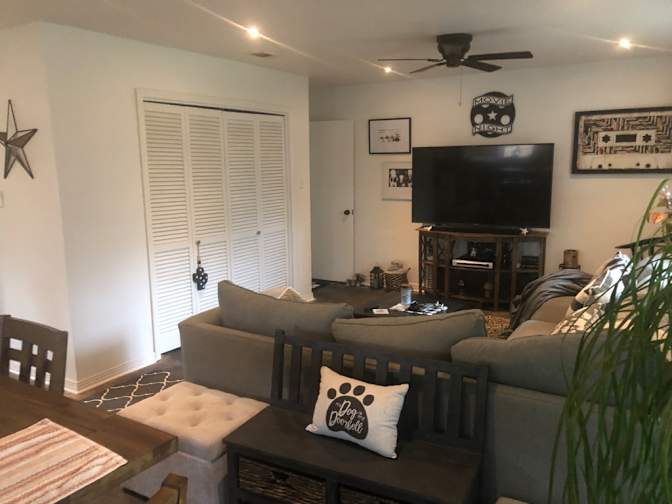 Geoff's room