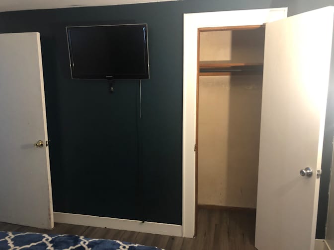 Sherley's room