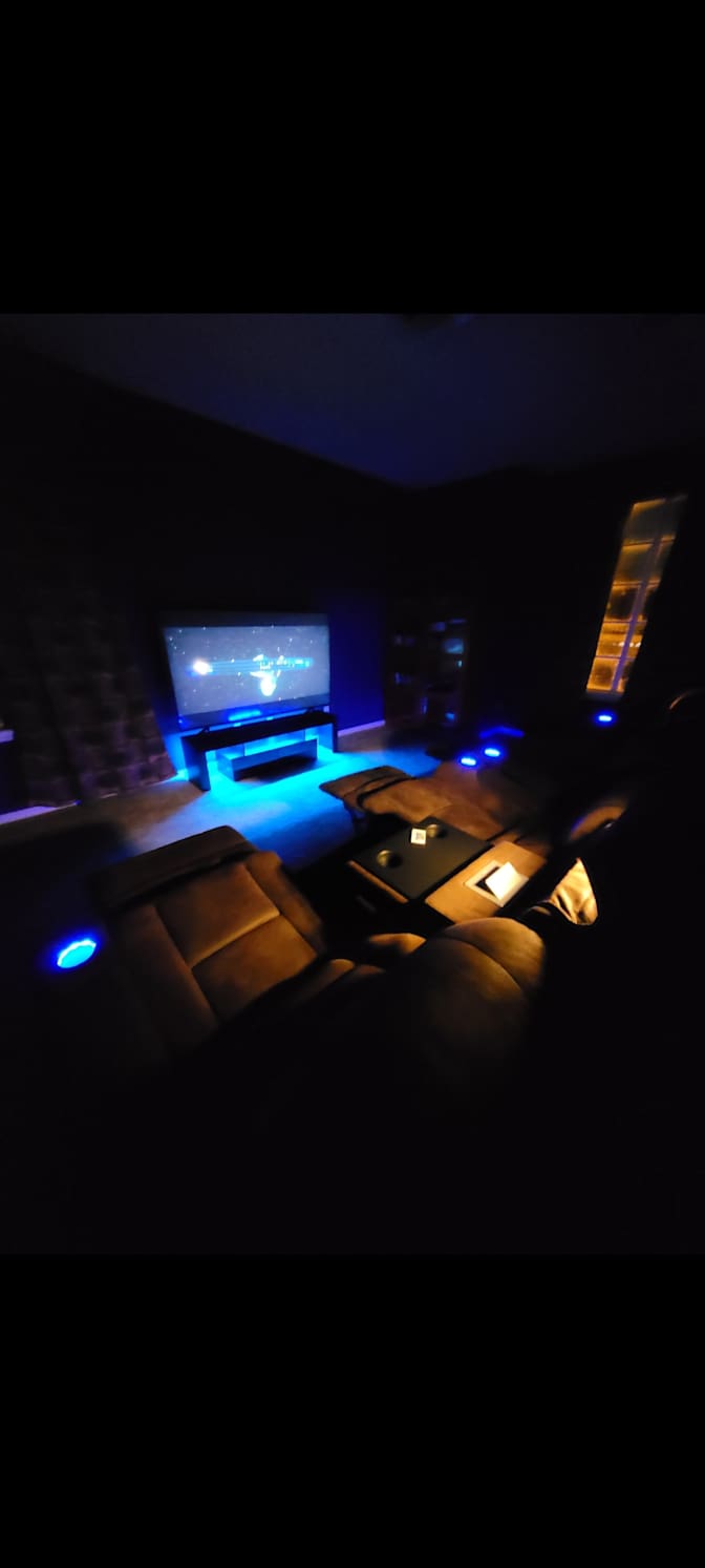Jordon's room