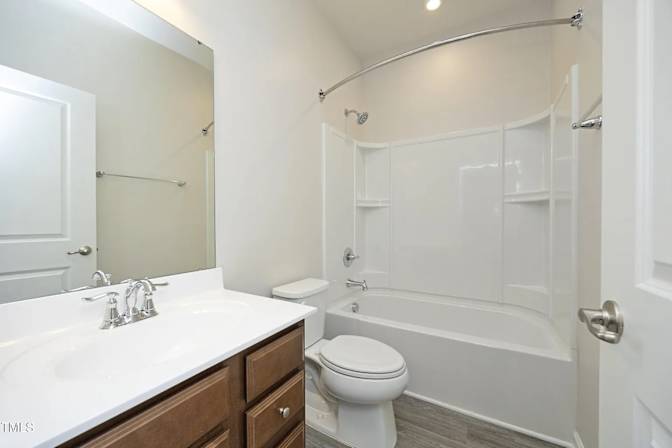 Alcove Rooms's room