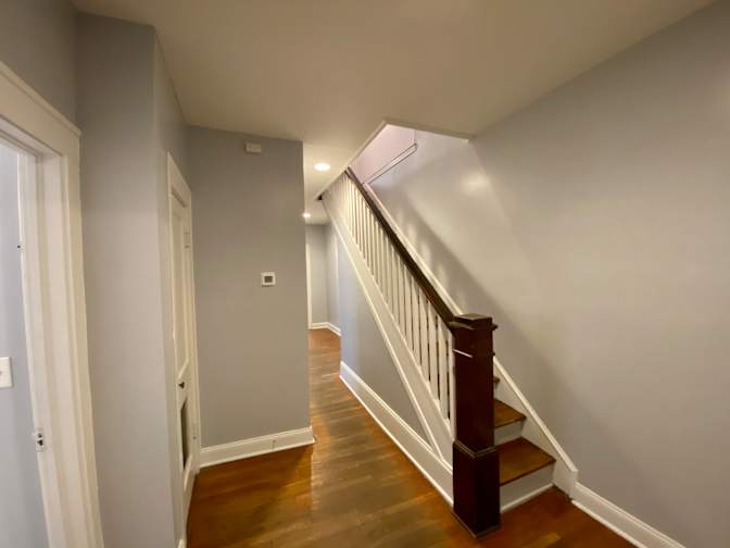 Alcove Rooms's room