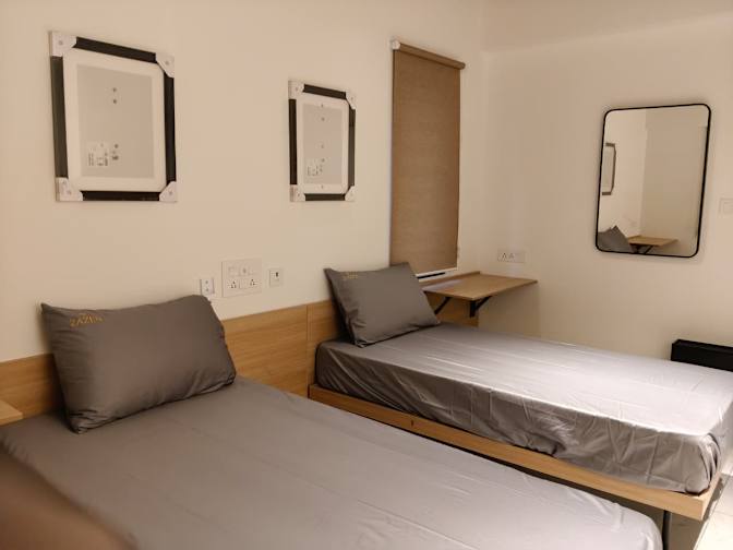 Zazen's room