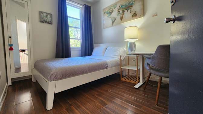 Laure's room