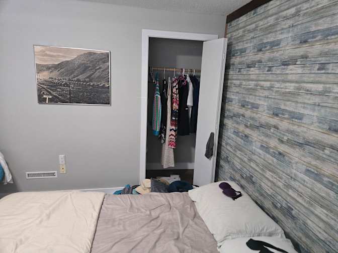 Elana's room