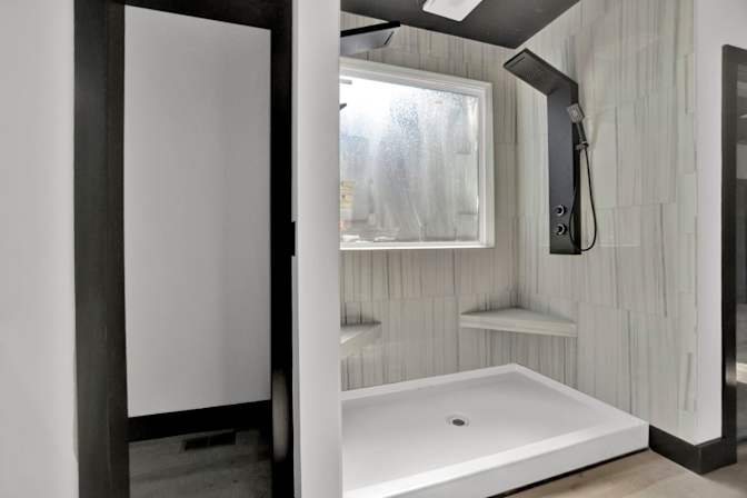 Alcove Rooms's room