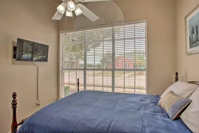 Emberly's room