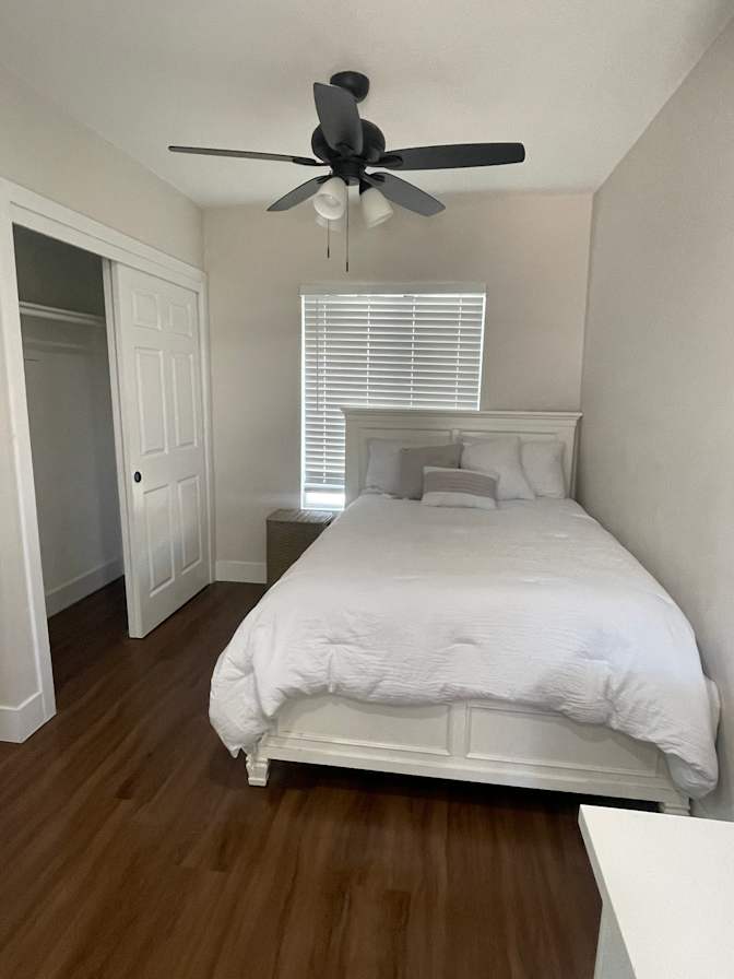 MARIBEL QUIROZ's room