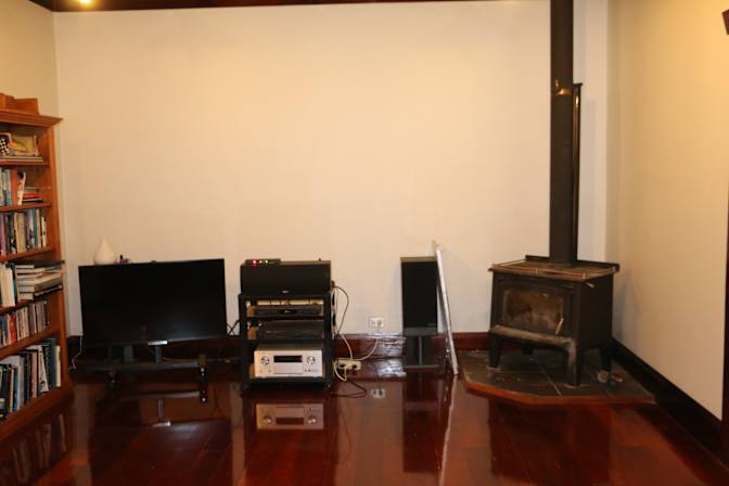 Suresh Nanu's room