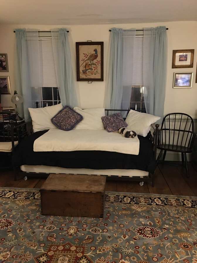 Aileen L's room