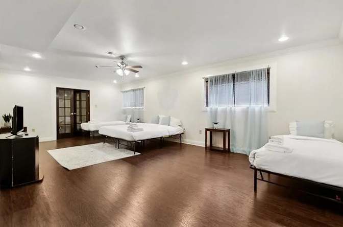 ReStore Housing Inc.'s room