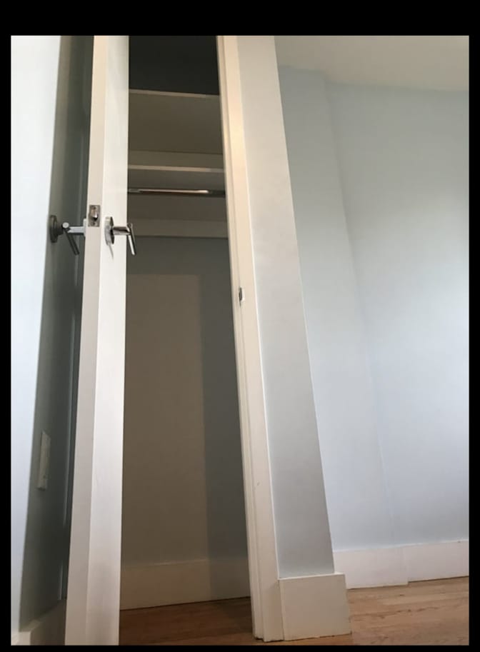 Mo's room