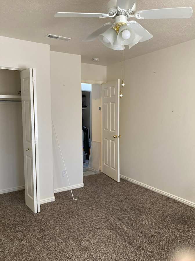 Alli's room