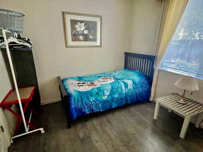 olivia's room