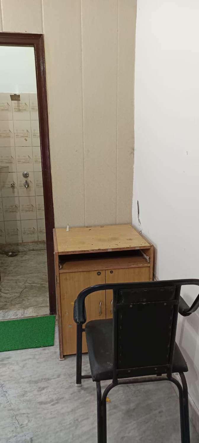 Rajat Raina's room