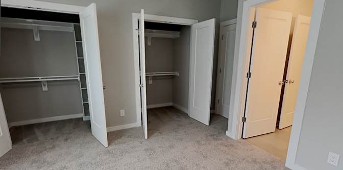 Alcove Rooms's room