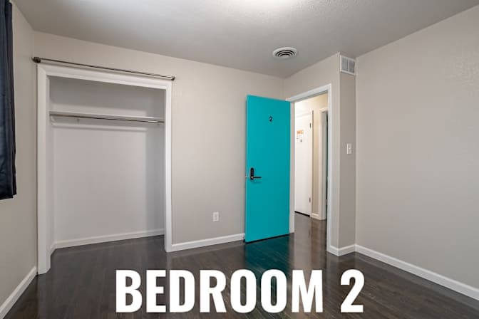 HomeCrew's room
