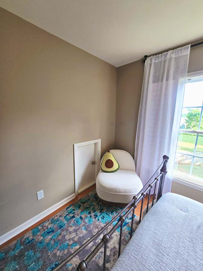 Julia's room