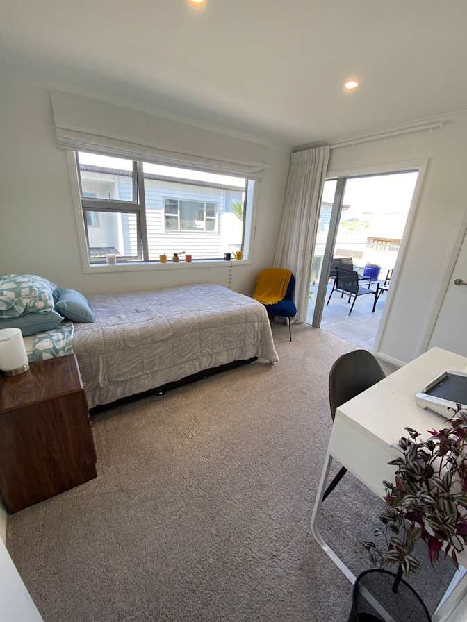 Jennifer's room
