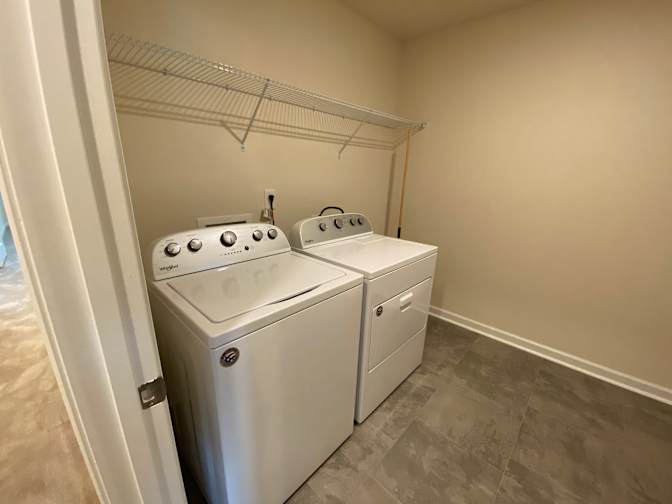 Alcove Rooms's room