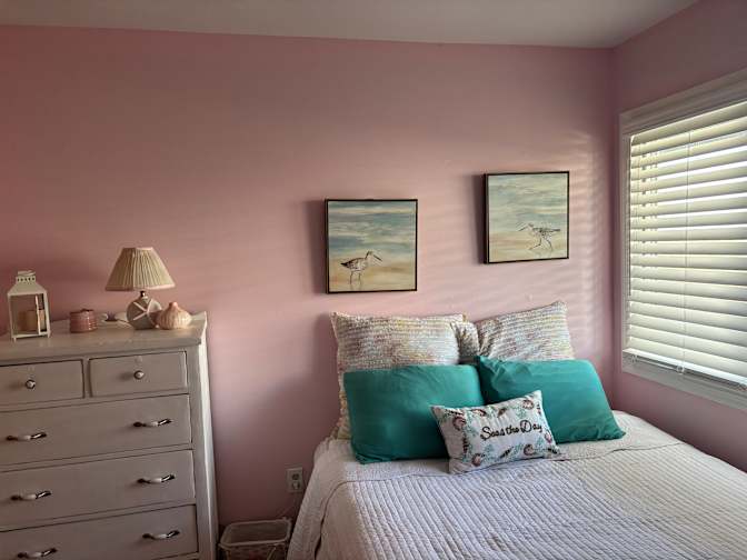Carolyn's room
