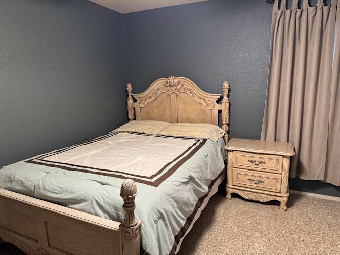 Pily Cruz's room