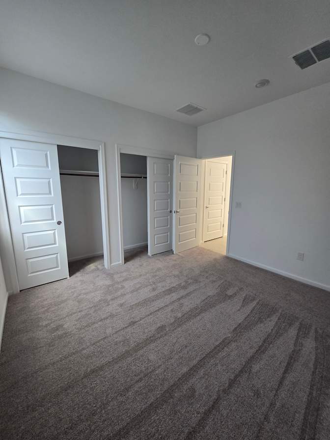 VANESSA's room