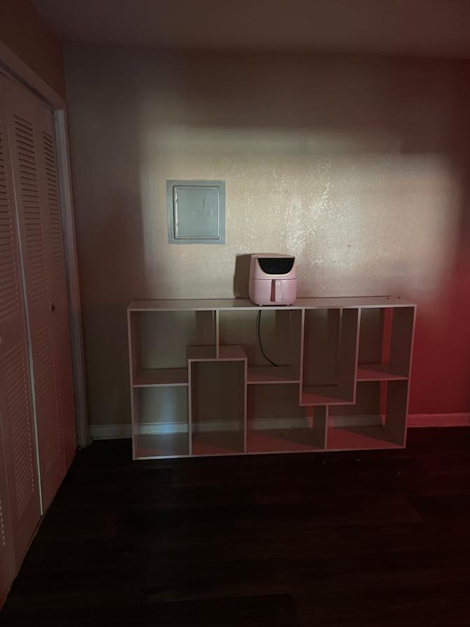 Alice's room