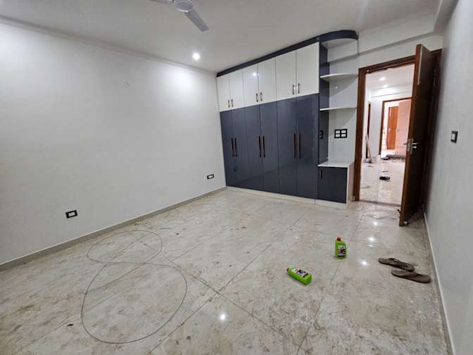 JANESH NARAYAN G's room