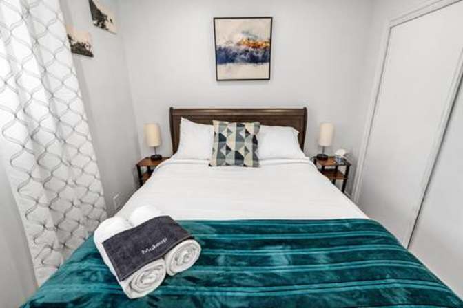 harshprateek sachar's room