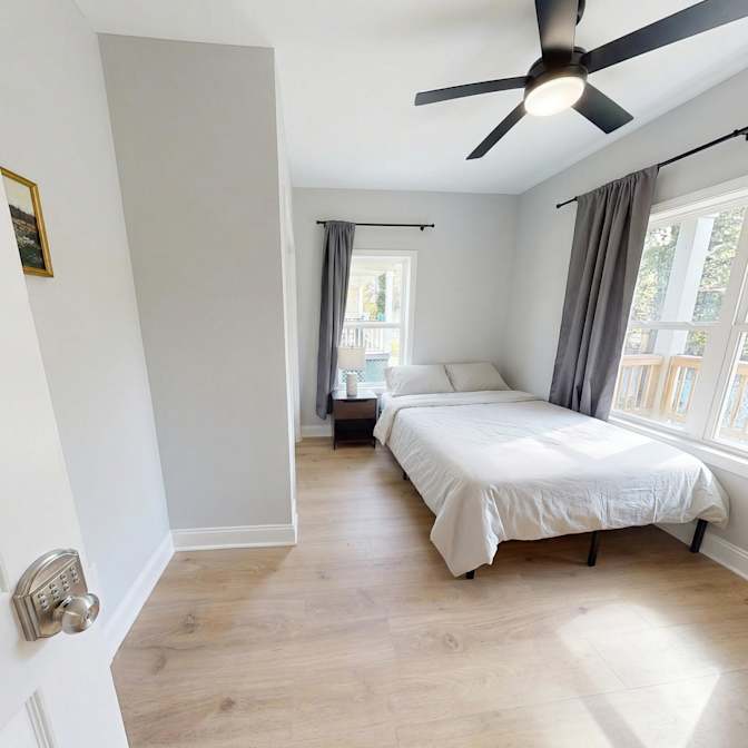 PadSplit's room