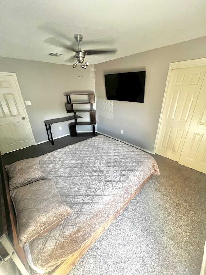 gregory's room