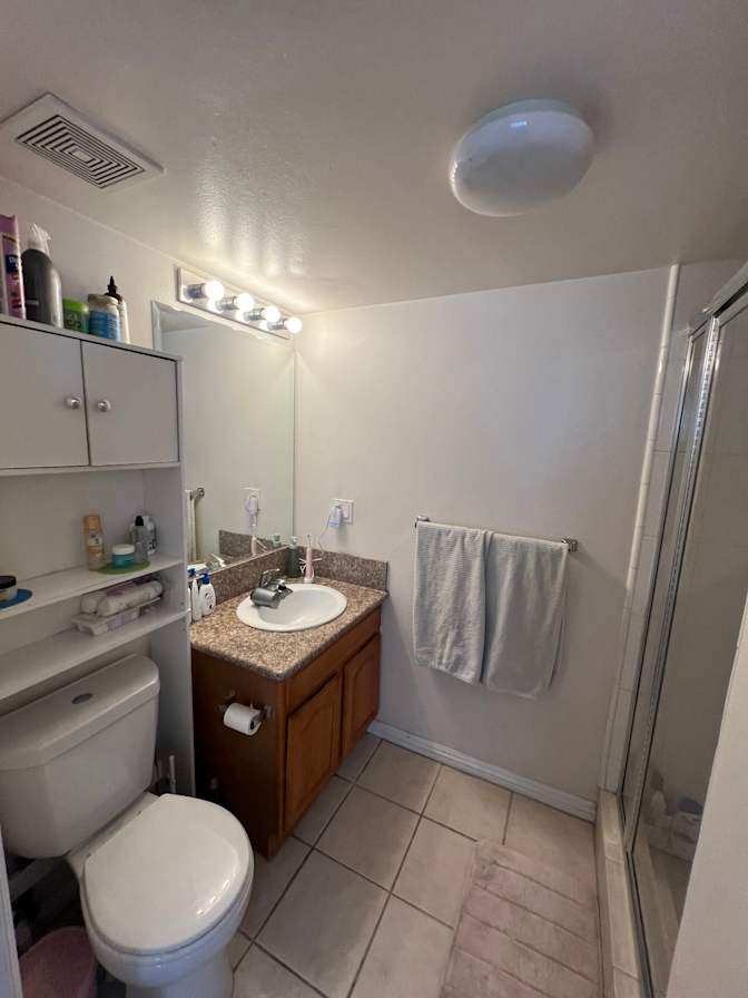 Jennifer's room