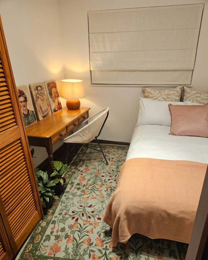 Ali's room