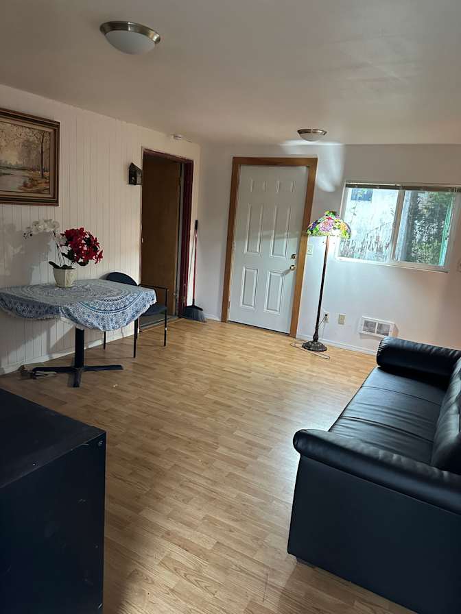 Lisa's room