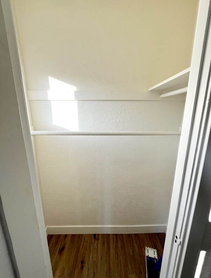 Julio's room