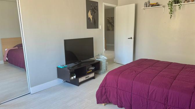 Andrea's room