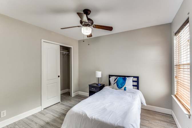 Amari Benne's room