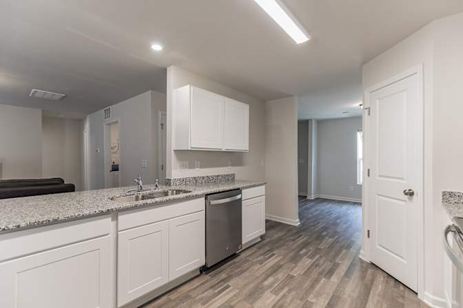 Alcove Rooms's room