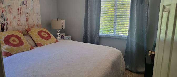 Lisa's room