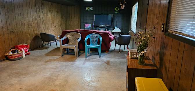 Sara's room