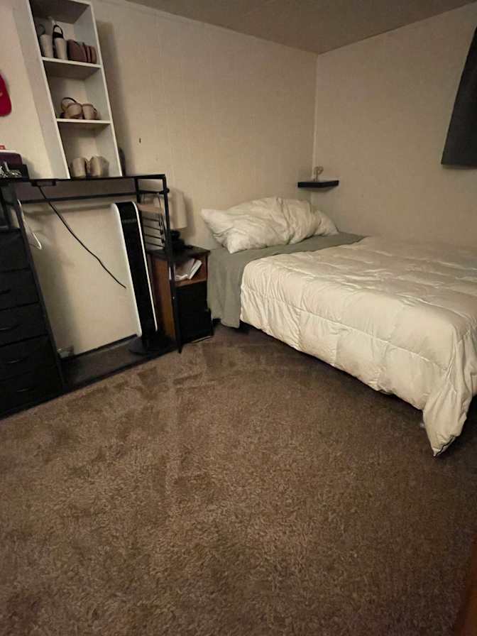 Juliana Lamont's room