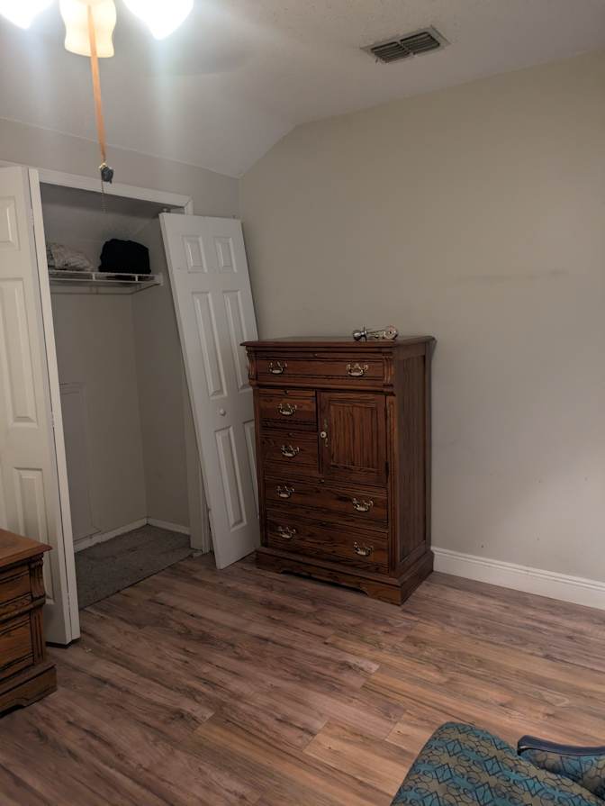 Mivian Schiavone's room