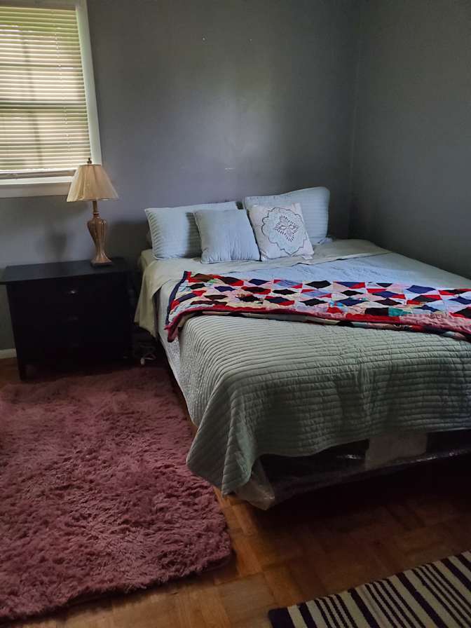 Lisa's room