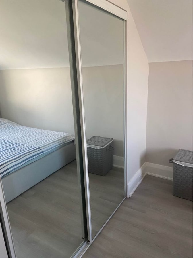 Irem's room