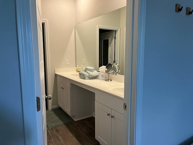Jodi's room