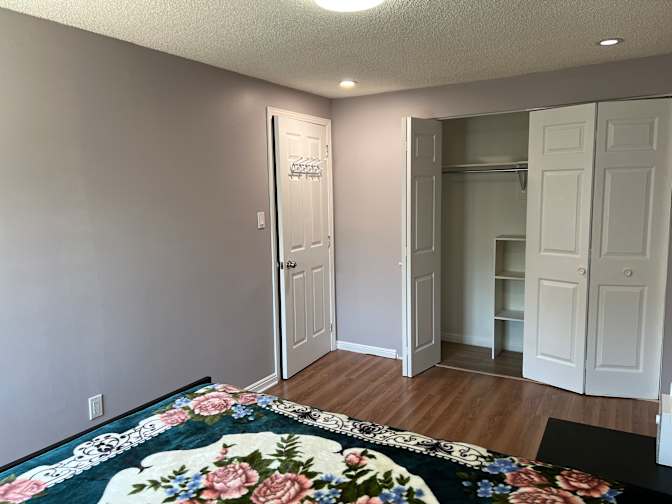 Linda's room