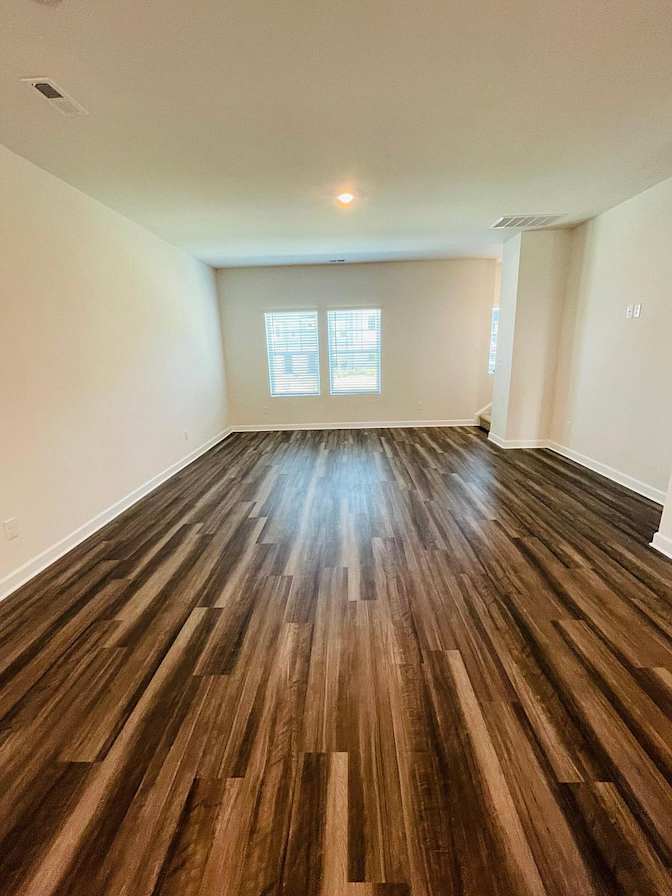 Alcove Rooms's room